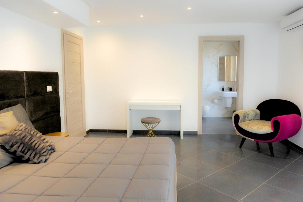Airport Bari Deluxe Bed & Breakfast Exterior photo