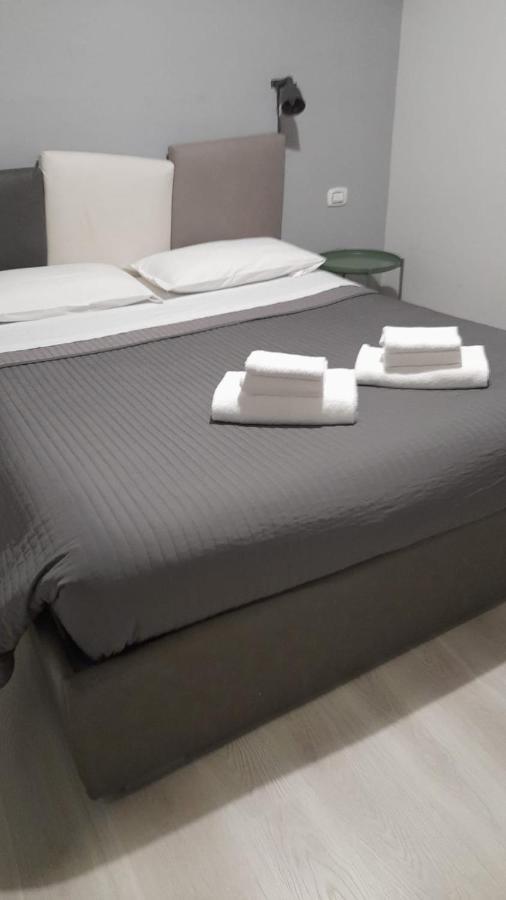 Airport Bari Deluxe Bed & Breakfast Exterior photo